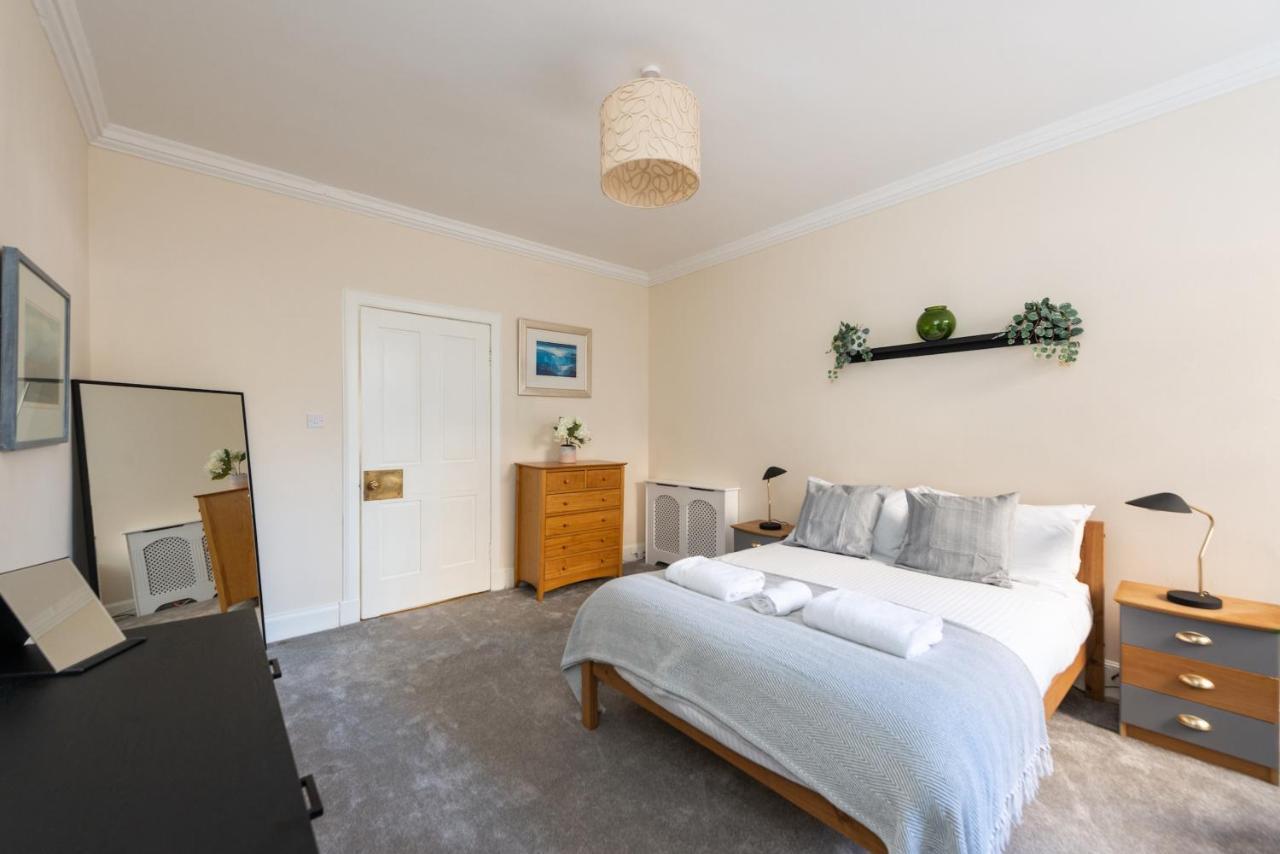Lovely 3 Bed In Appartement Édimbourg